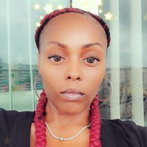 Meet your Posher, Candice